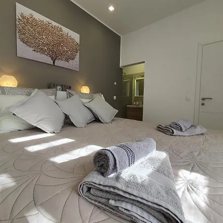 Apartment Connor
